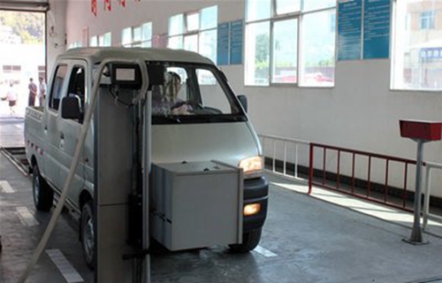 機動車檢測